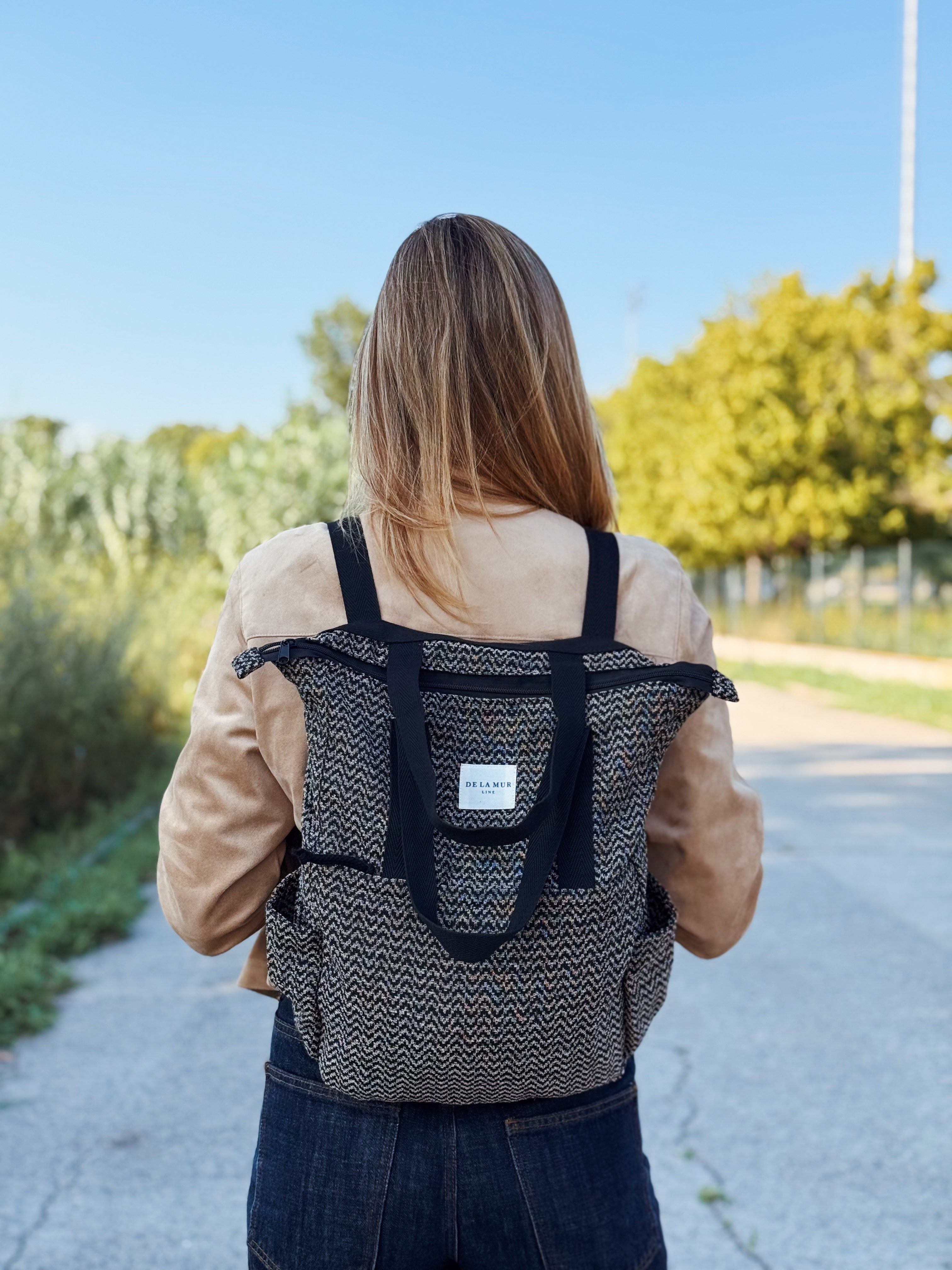 De La Mur Line Spain Backpack Bag Minimalist Lagonlook Travel Casual Neutral Lungarno | Women main image 3