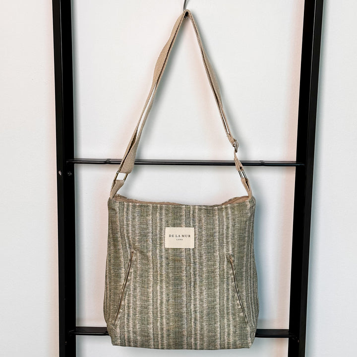 Medium size Ipes Bag