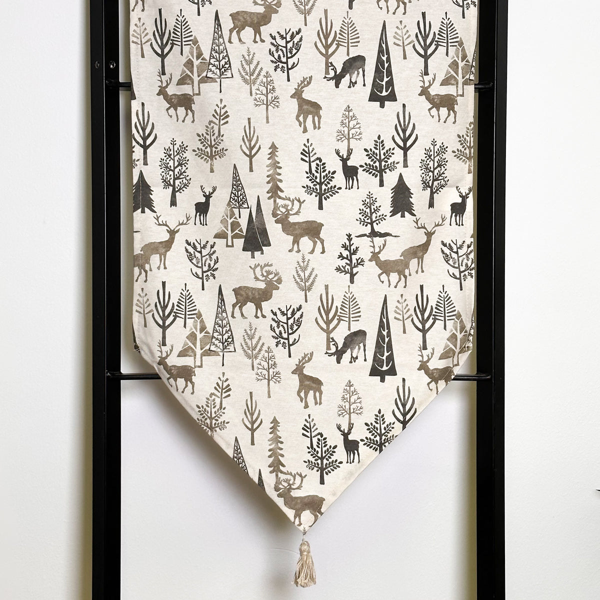 Cer Table Runner