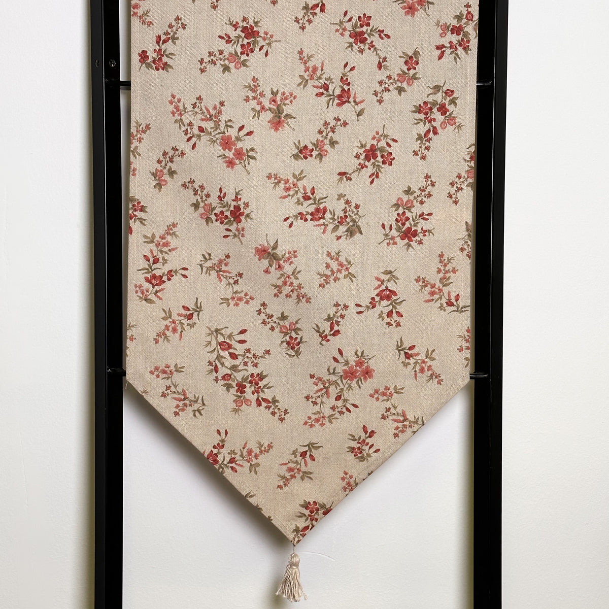 Lola Table Runner