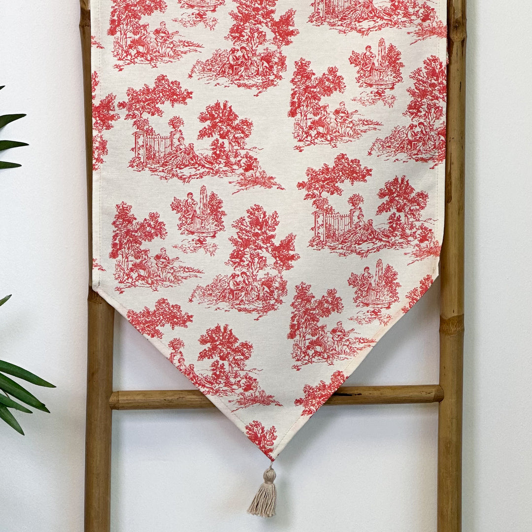 Toy 3 Table Runner