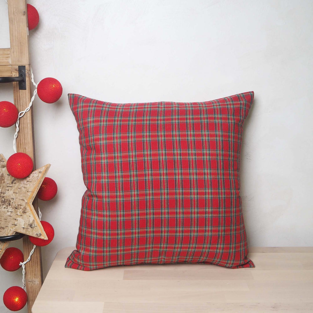Scot 2 Pillow Cover
