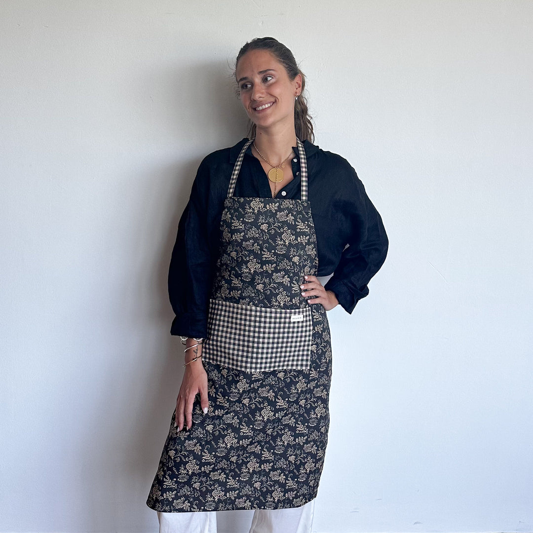 Elisa Apron