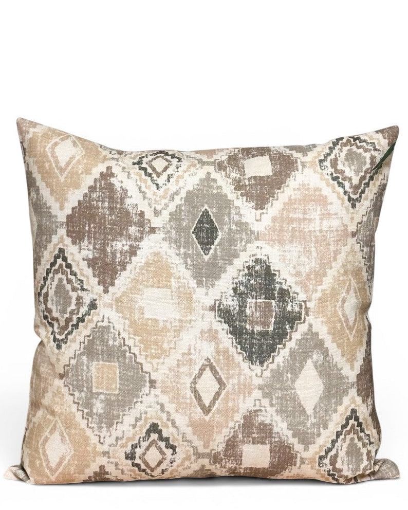 Oso Pillow Cover