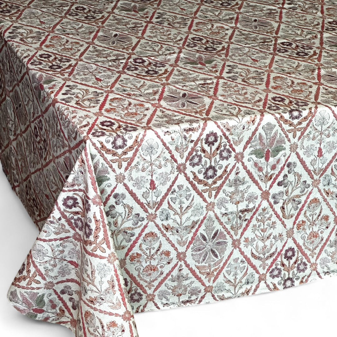 Irma Tablecloth