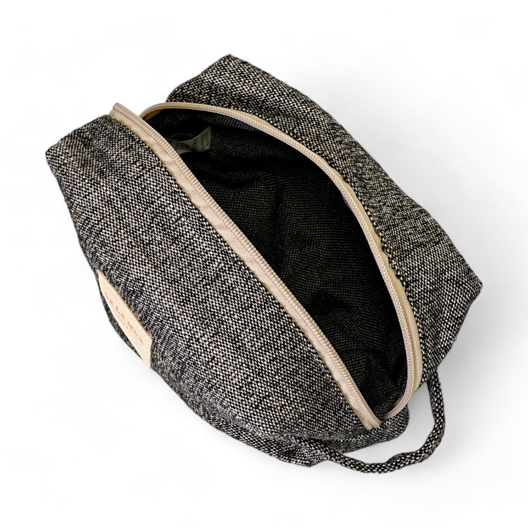 Sombra Toiletry Bag