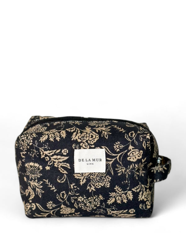Medium size Elisa Toiletry Bag