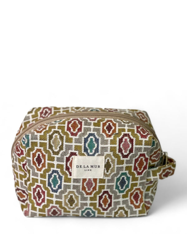 Medium size Fin Toiletry Bag