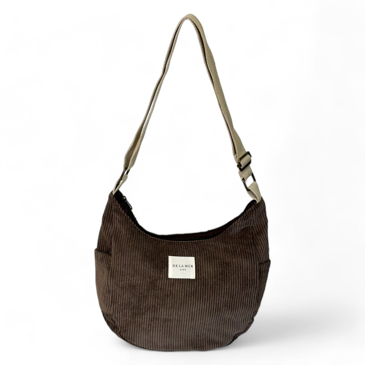 Bolso Xoc, estampado en rojo, marrón, negro, vista frontal — De La Mur