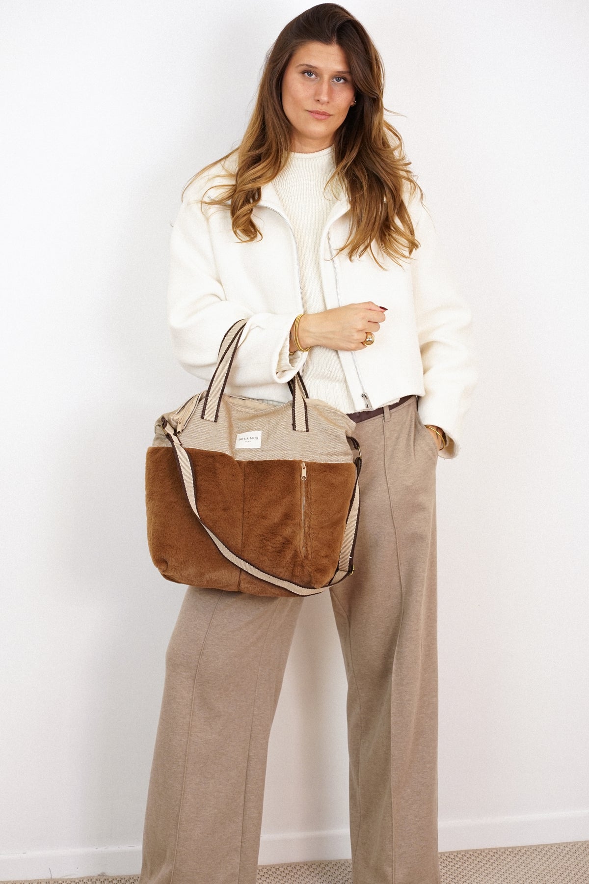 Bolso Pile, estampado en beige, blanco, terracota, vista frontal — De La Mur