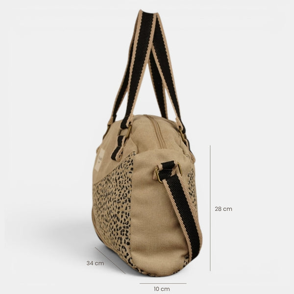 Bolso Koto, estampado en beige, negro, blanco, detalle del producto — De La Mur