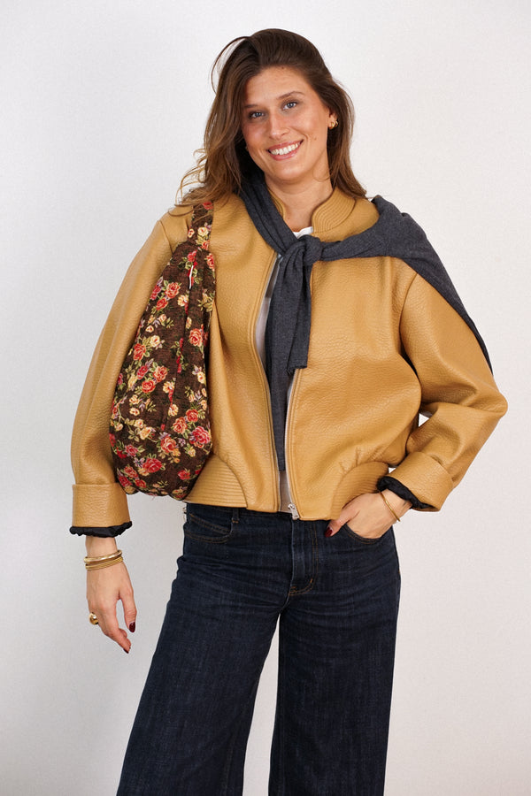 Bolso Pepi, estampado en naranja, negro, terracota, vista frontal — De La Mur