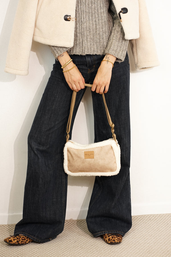 Bolso Cipria, estampado en beige, naranja, blanco, vista en uso — De La Mur