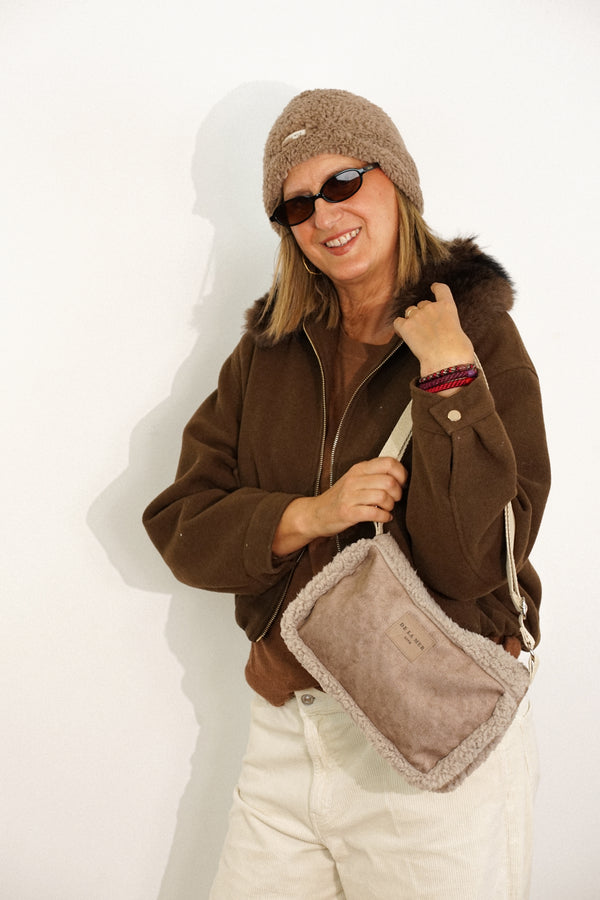 Bolso Noce, estampado en naranja, terracota, beige, detalle del producto — De La Mur