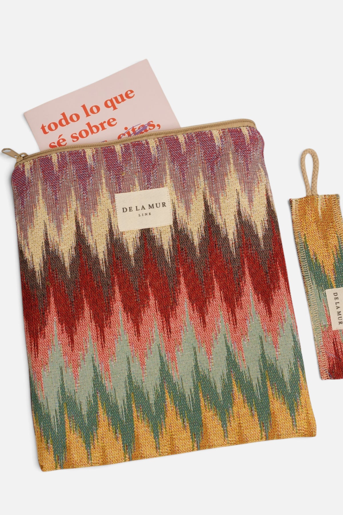 Funda Libro Guana + Punto Libro Regalo