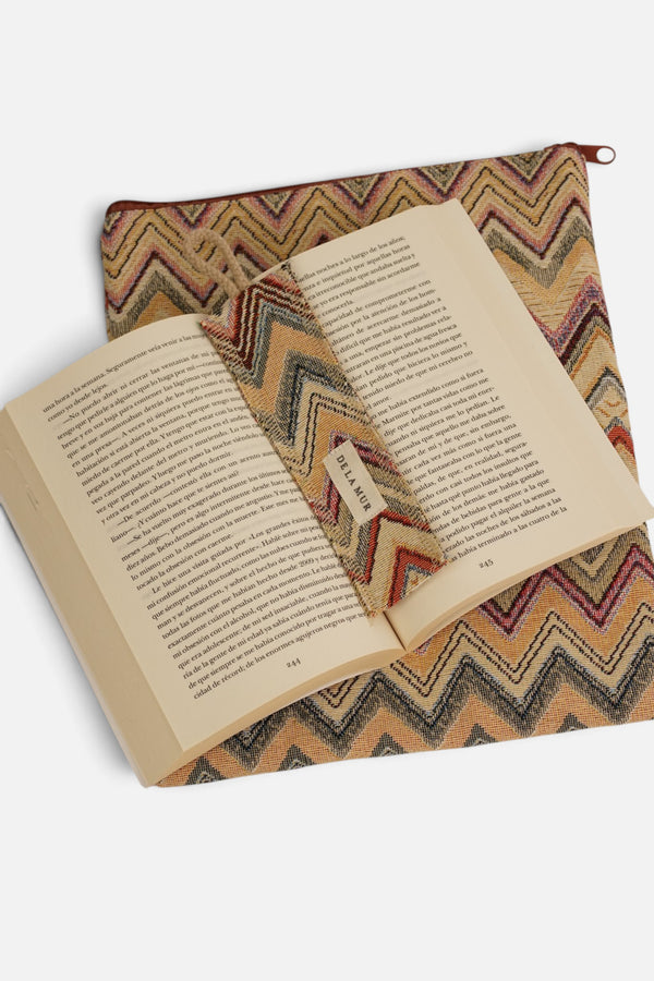 Funda Libro Kers + Punto Libro Regalo (Copia)