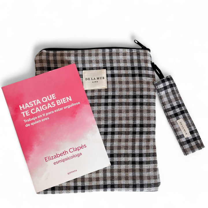 Funda Libro Lian + Punto Libro Regalo