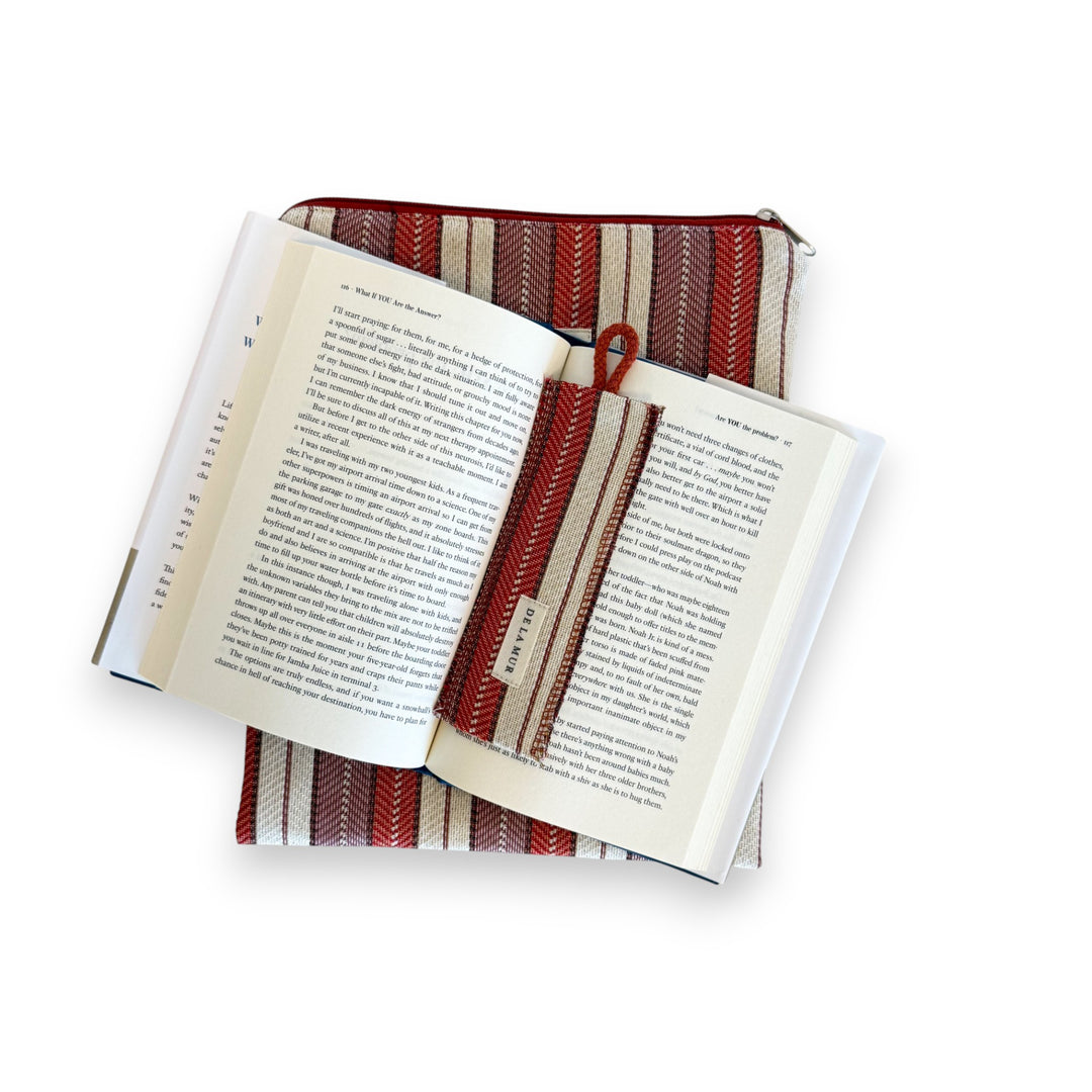 Funda Libro Make + Punto Libro Regalo