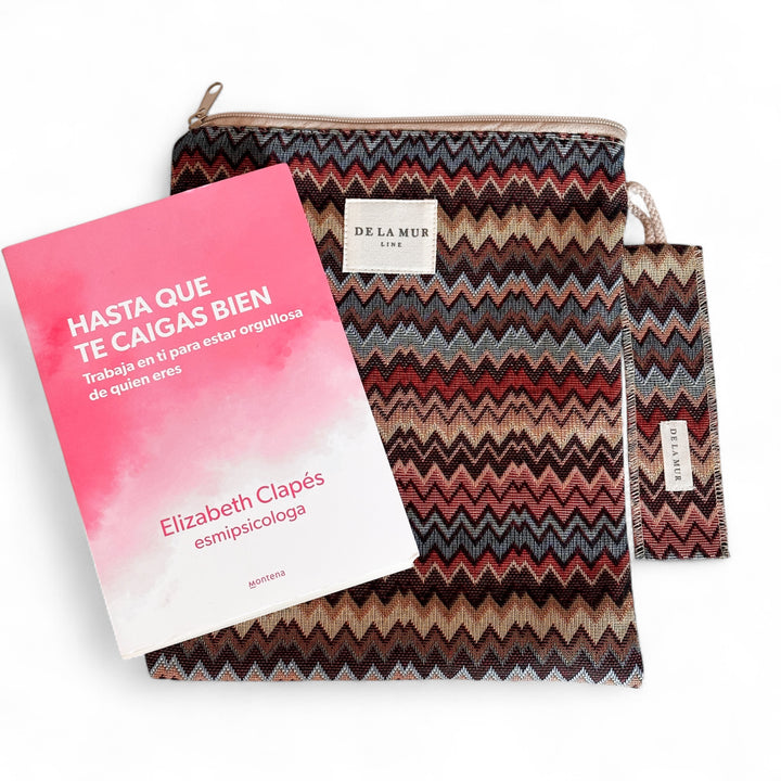 Funda Libro Monte + Punto Libro Regalo