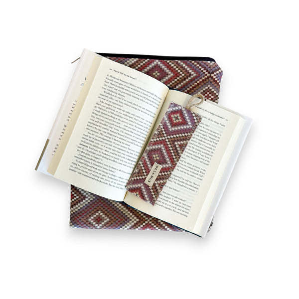 Funda Libro Nana + Punto Libro Regalo