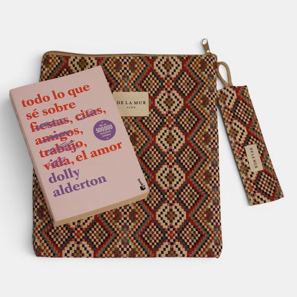 Monedero Regalo, estampado en beige, blanco, terracota, vista con medidas — De La Mur