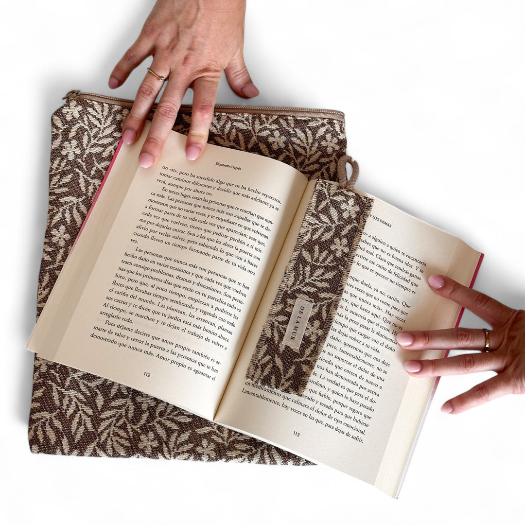 Funda Libro Plan + Punto Libro Regalo