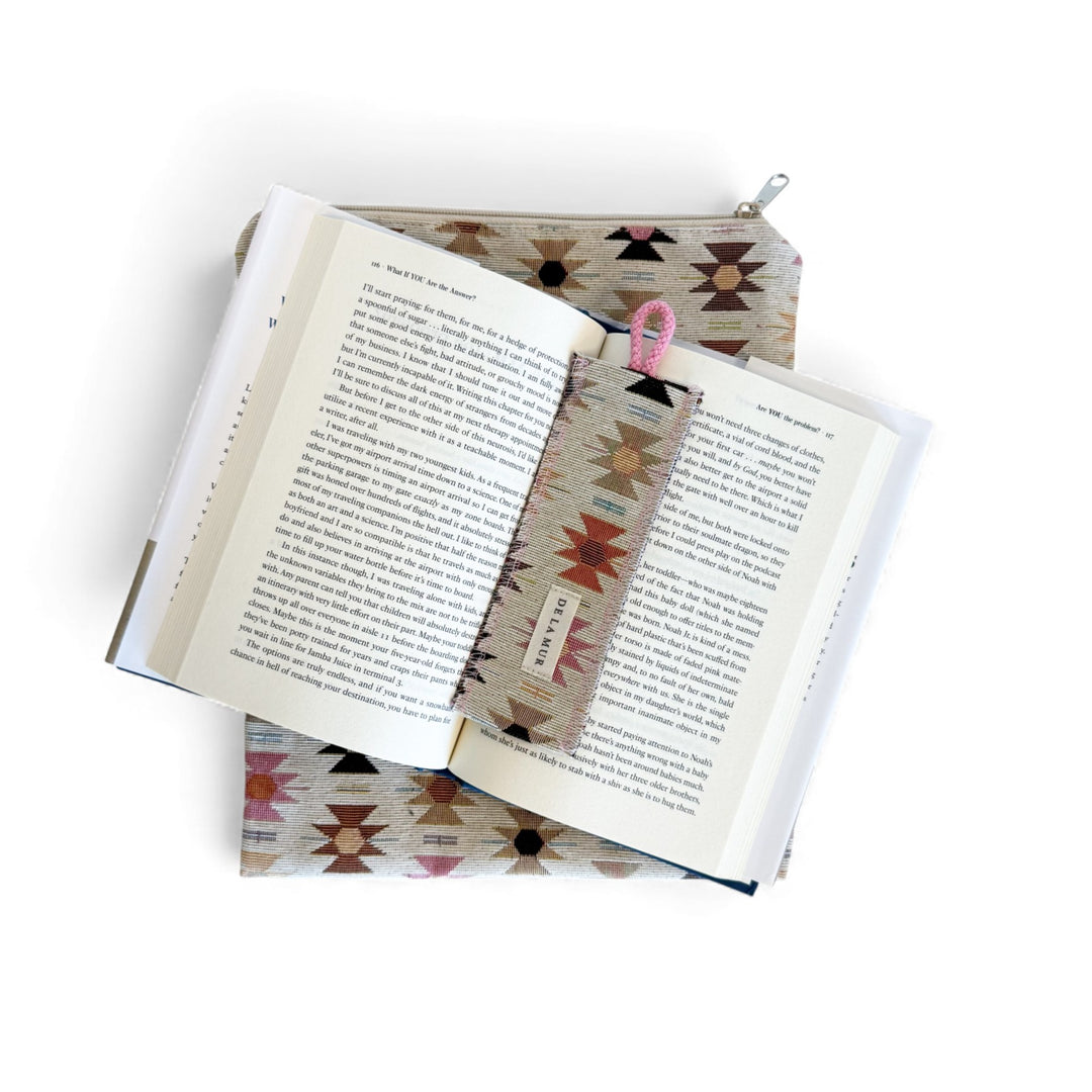 Funda Libro Royal + Punto Libro Regalo