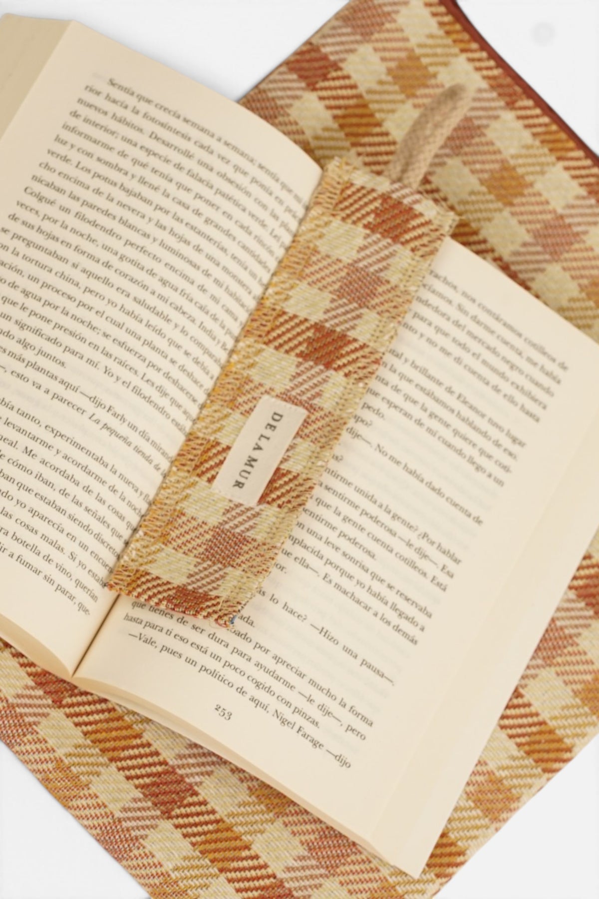 Funda Libro Zia + Punto Libro Regalo