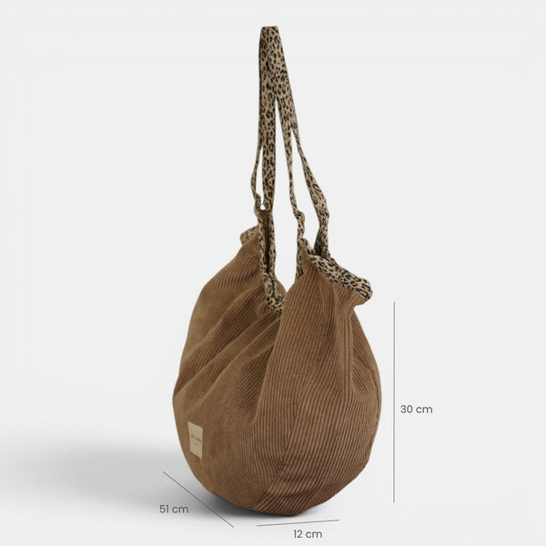 Bolso Toast, estampado en blanco, beige, rojo, detalle del material y el acabado — De La Mur