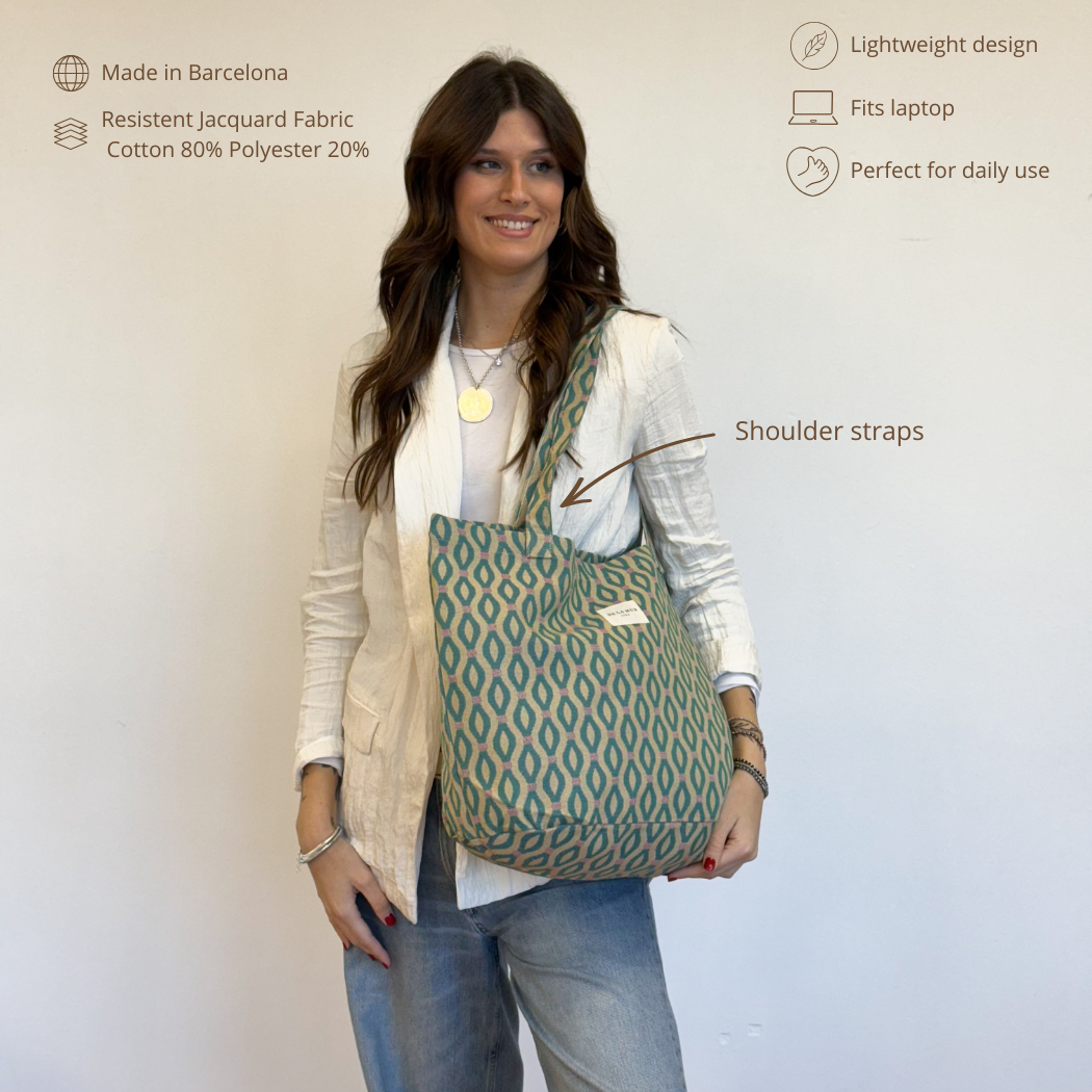 Large Cade Bag