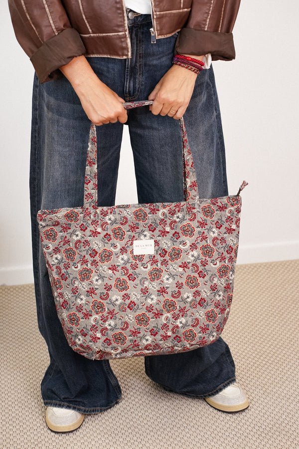 Bolsa grande con cremallera Nira, estampado en beige, azul, negro, vista frontal — De La Mur
