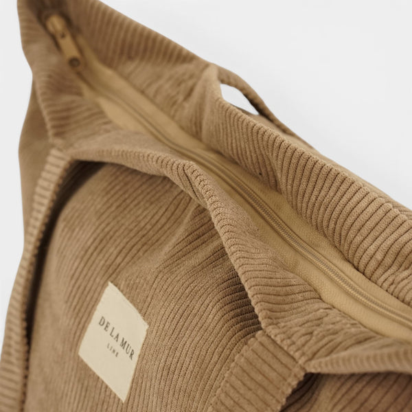 Bolsa grande con cremallera Toast, estampado en beige, blanco, rojo, detalle del producto — De La Mur