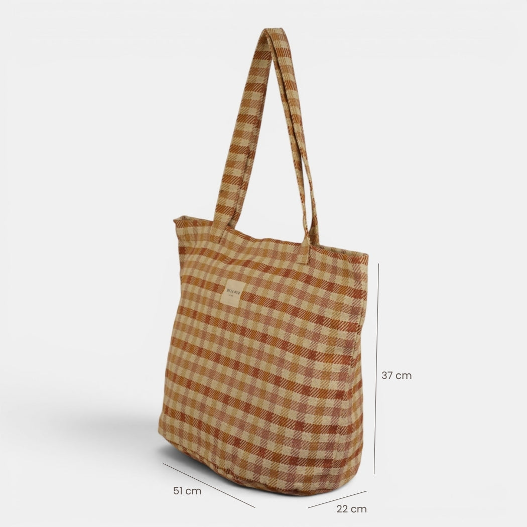 Bolsa grande con cremallera Zia, estampado en beige, marrón, rojo, detalle del material y el acabado — De La Mur