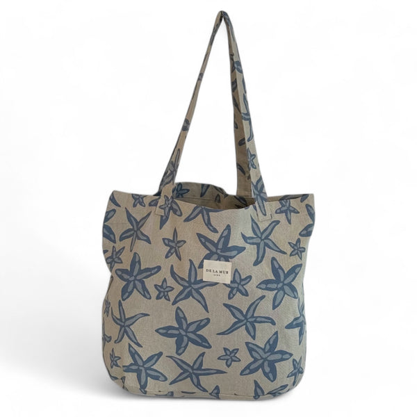 Bolsa grande Estel, estampado en gris, marrón, azul, vista frontal — De La Mur