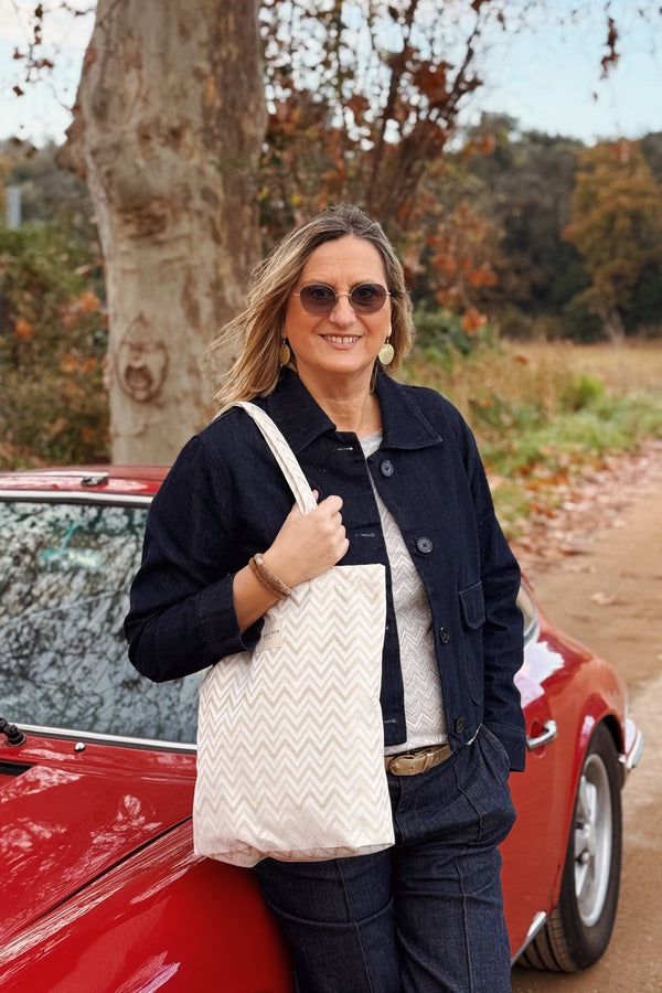 Bolsa pequeña Astro, estampado en beige, blanco, marrón, detalle del producto — De La Mur