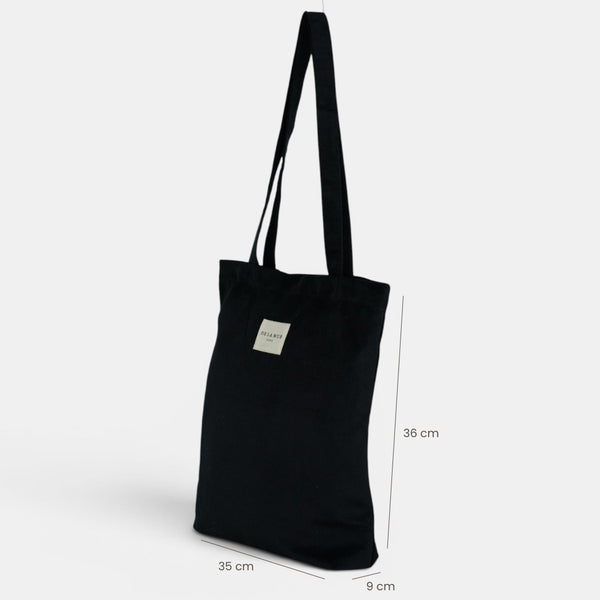 Bolsa pequeña Aza, acabado negro, vista en uso — De La Mur