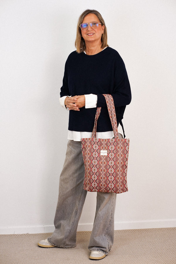 Bolsa pequeña Otto, estampado en negro, beige, gris, vista frontal — De La Mur