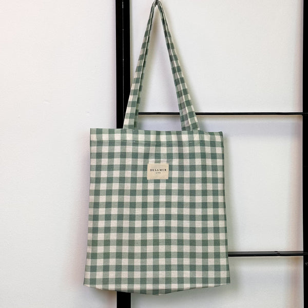 Bolsa pequeña Vic4, estampado en gris, beige, negro, vista frontal — De La Mur