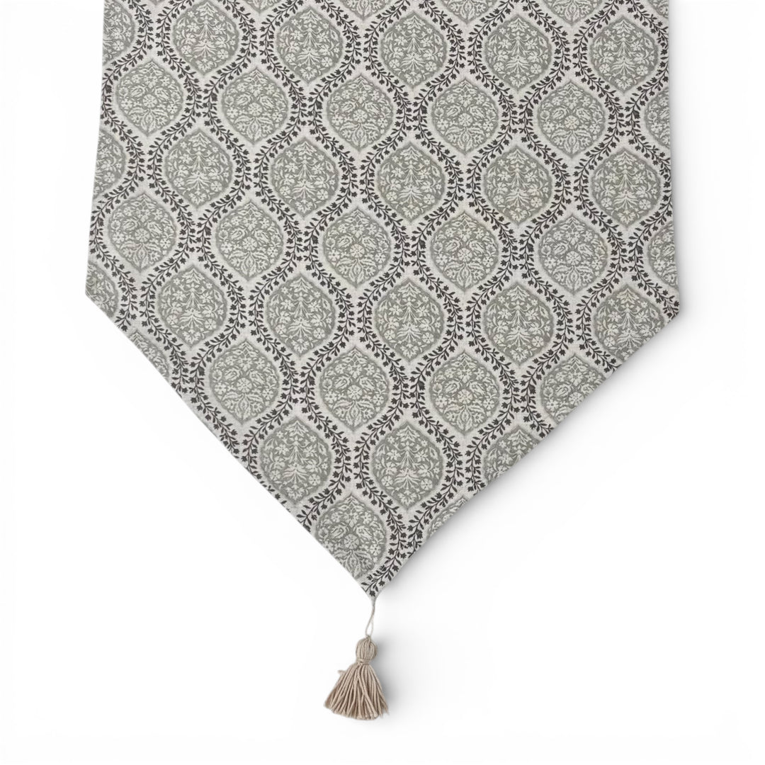 Camino de Mesa Carina