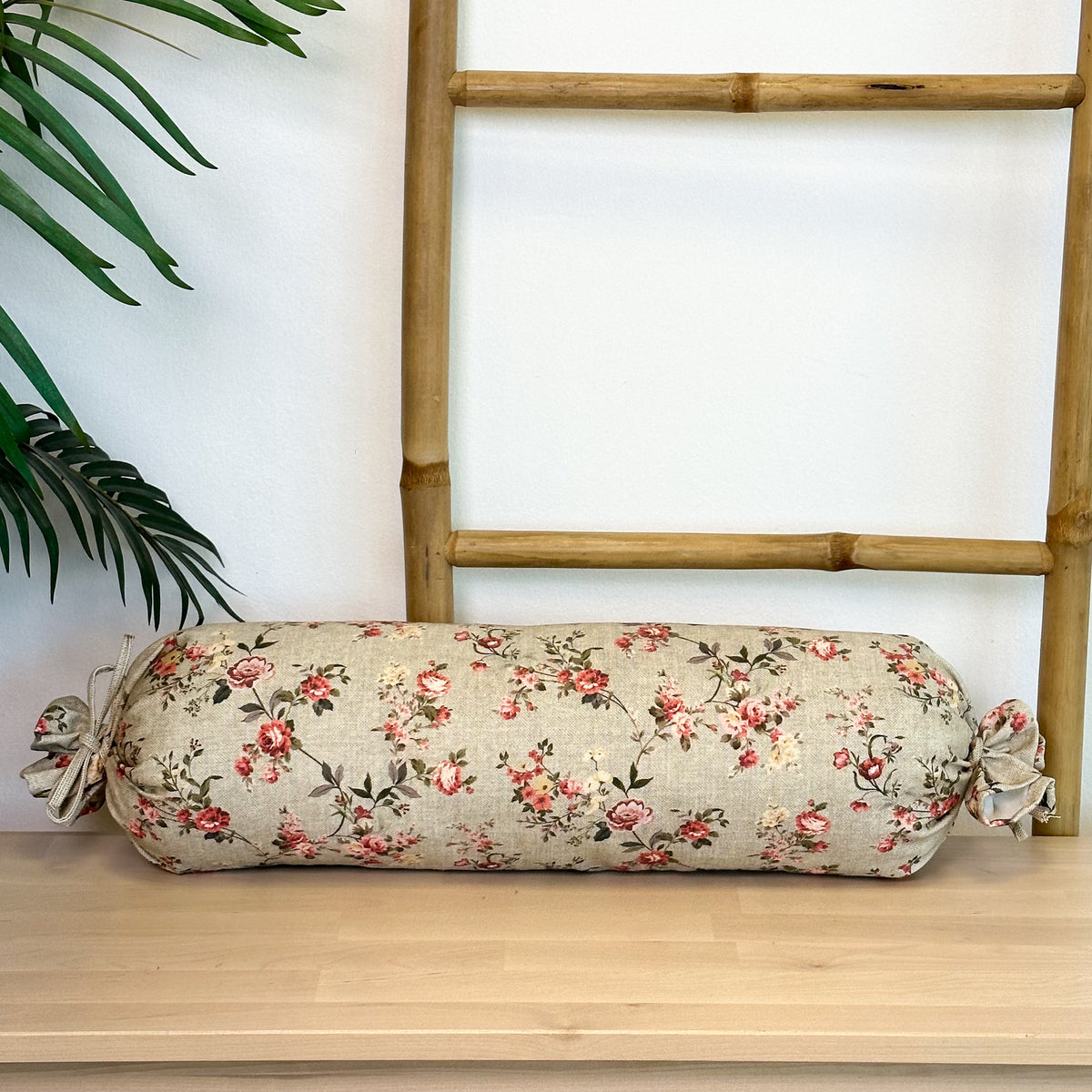 Laure Candy Pillow
