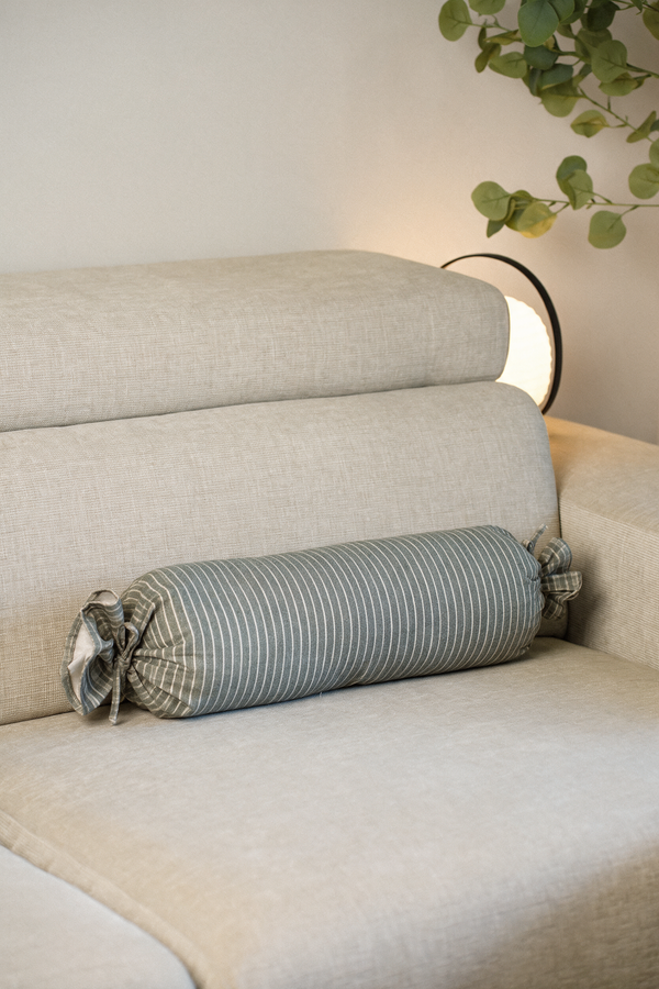 Perla Candy Pillow
