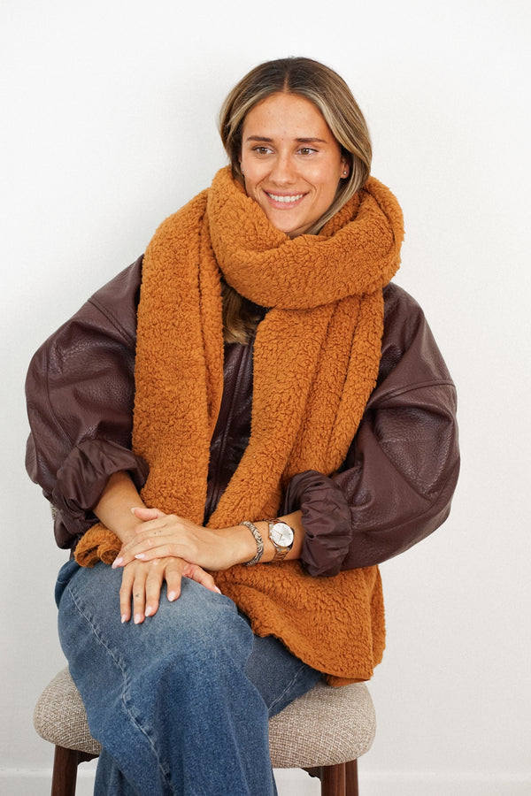 Producto Viento, estampado en terracota, rojo, naranja, vista frontal — De La Mur