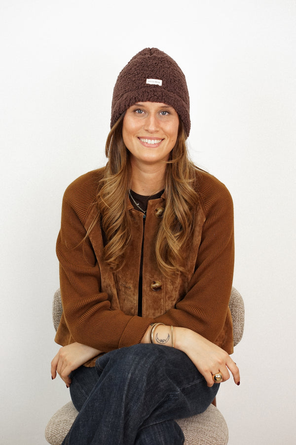 Gorro Copo, estampado en terracota, blanco, naranja, vista frontal — De La Mur