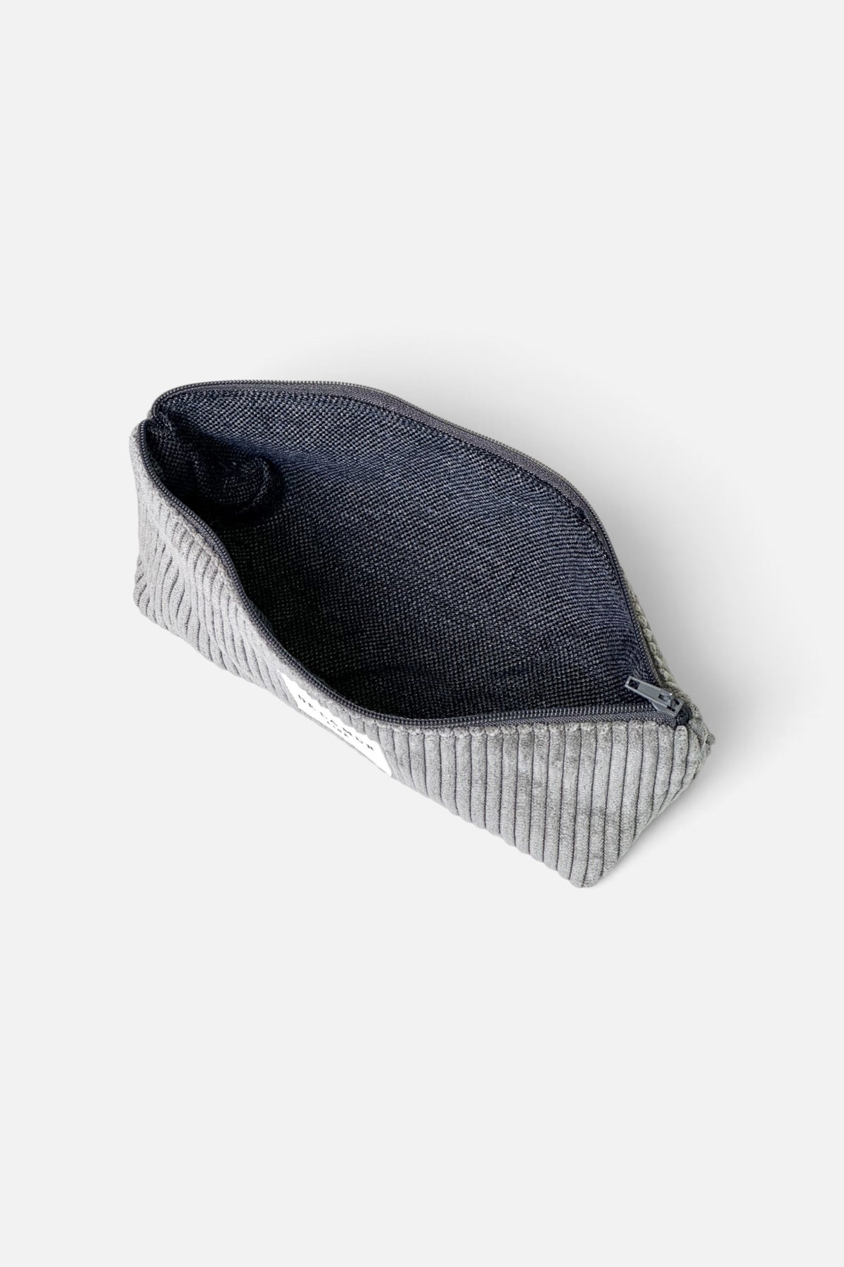 Estuche Ash