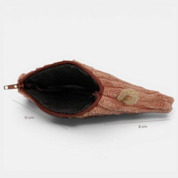Monedero Crepe, estampado en blanco, terracota, rojo, vista en uso — De La Mur