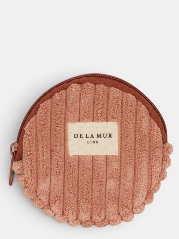 Monedero Crepe, estampado en rojo, terracota, blanco, vista frontal — De La Mur