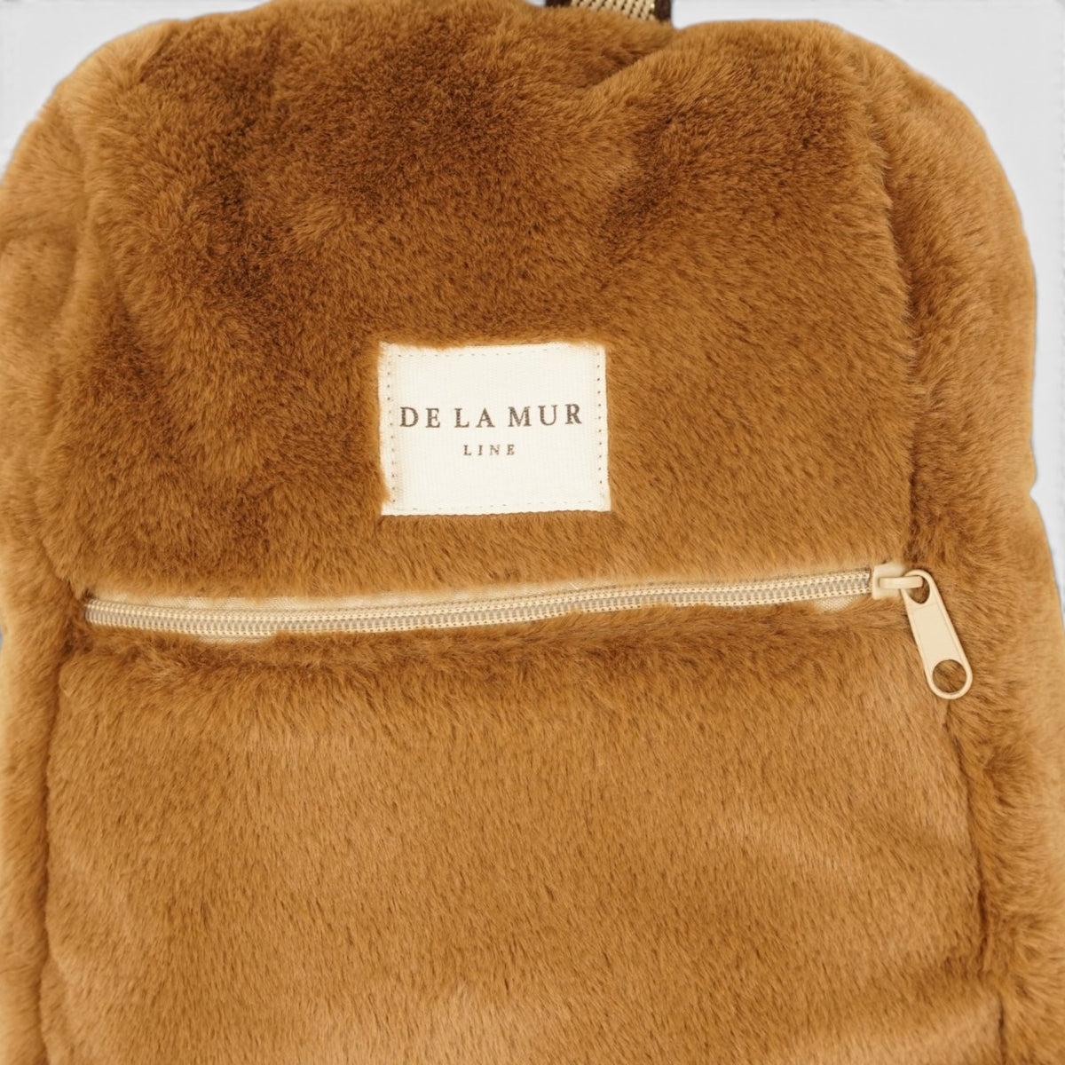 mochila Pile, estampado en blanco, beige, naranja, detalle del producto — De La Mur
