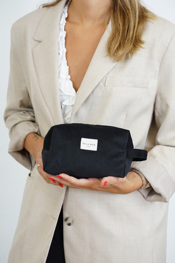 Medium size Aza Toiletry Bag