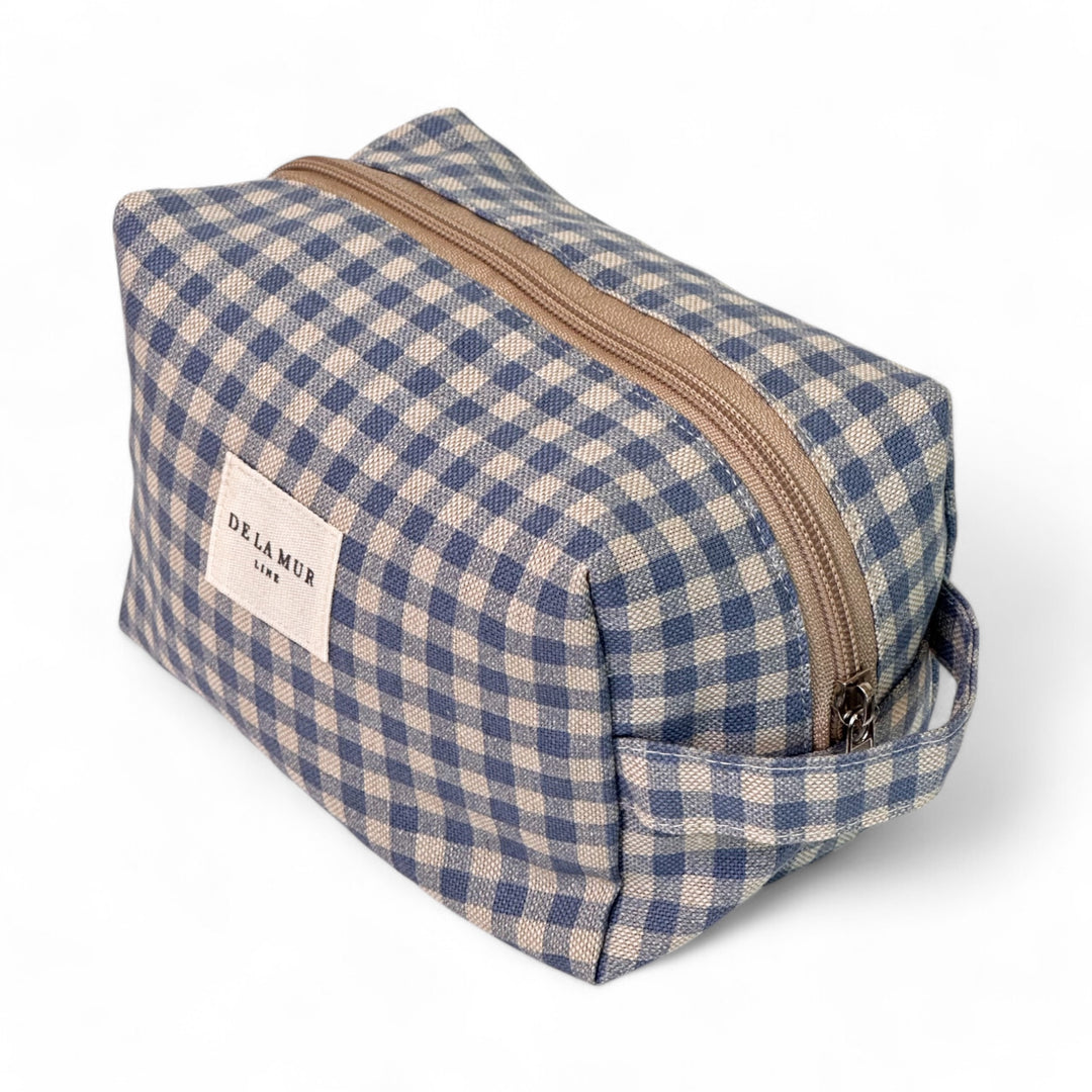 Medium size Amar Toiletry Bag