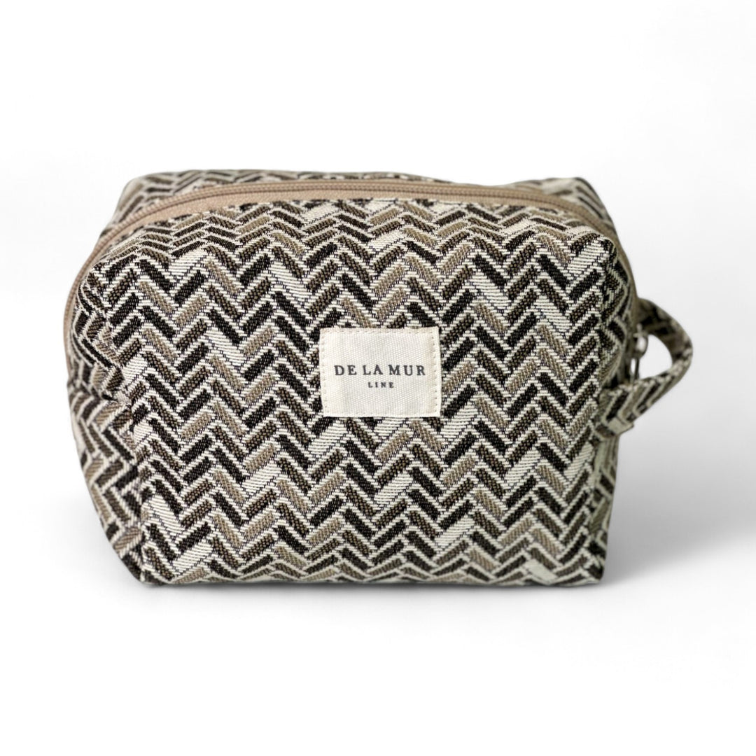 Medium size Bure Toiletry Bag